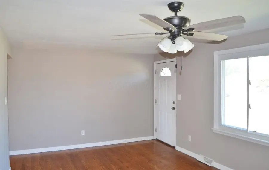 4642 Laredo Street, Springfield, OH 45503 - #2