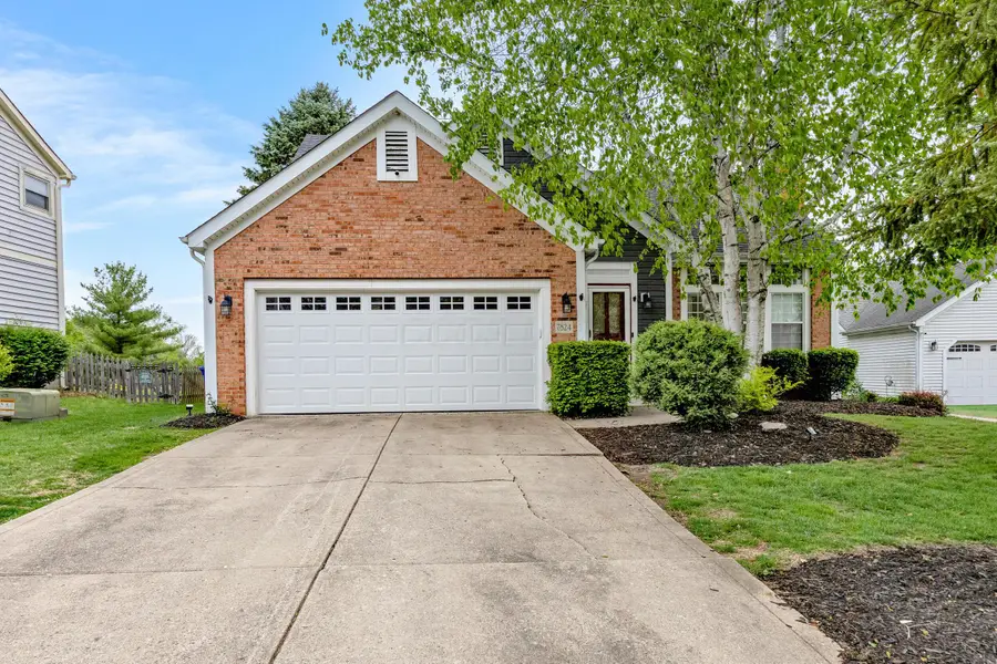 7824 Oakland Hills Court, Pickerington, OH 43147 - #2