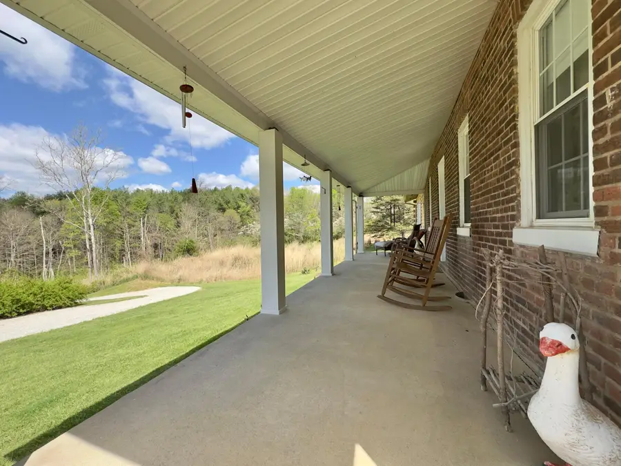 33165 Blackburn Road, Logan, OH 43138 - #2