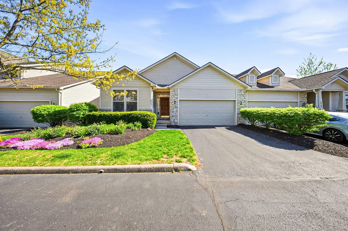 6067 Coventry Meadow Lane, Hilliard, OH 43026 - #1