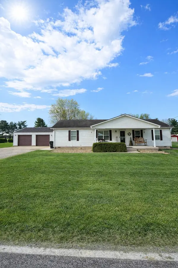 8305 Hayesville Road, Kingston, OH 45644