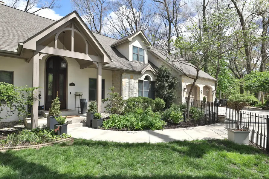 455 Walhalla Road, Columbus, OH 43202 - #3