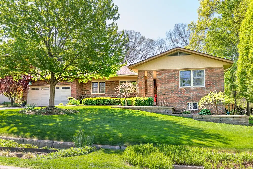 445 Fairlawn Drive, Columbus, OH 43214 - #1