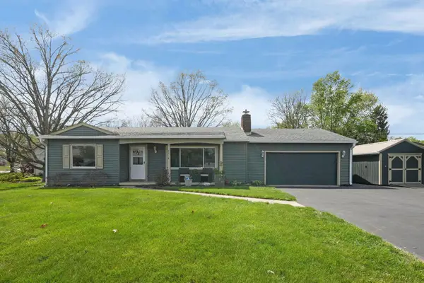 2318 Pawnee Drive, London, OH 43140
