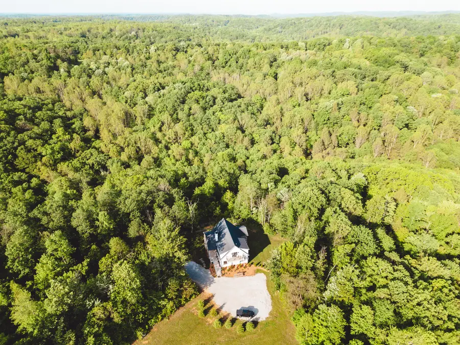 12039 Flowers Road, Rockbridge, OH 43149 - #2