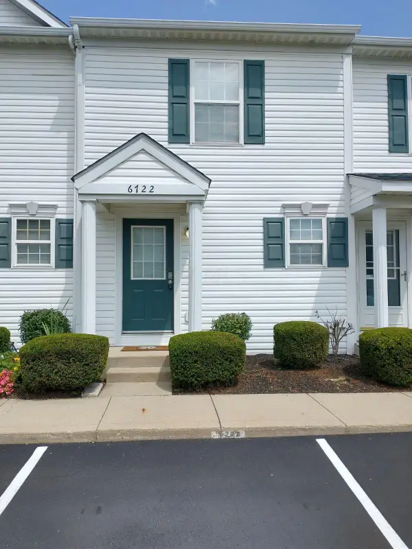 6722 Lagrange Drive, Canal Winchester, OH 43110