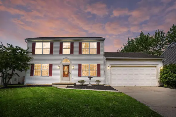 172 Barry Knoll Drive, Pataskala, OH 43062