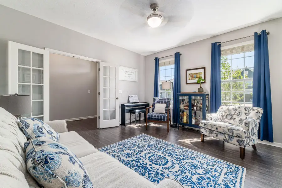 608 Exeter Street, Pickerington, OH 43147 - #3