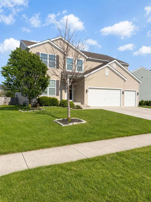 204 Honey Locust Lane, Commercial Point, OH 43116