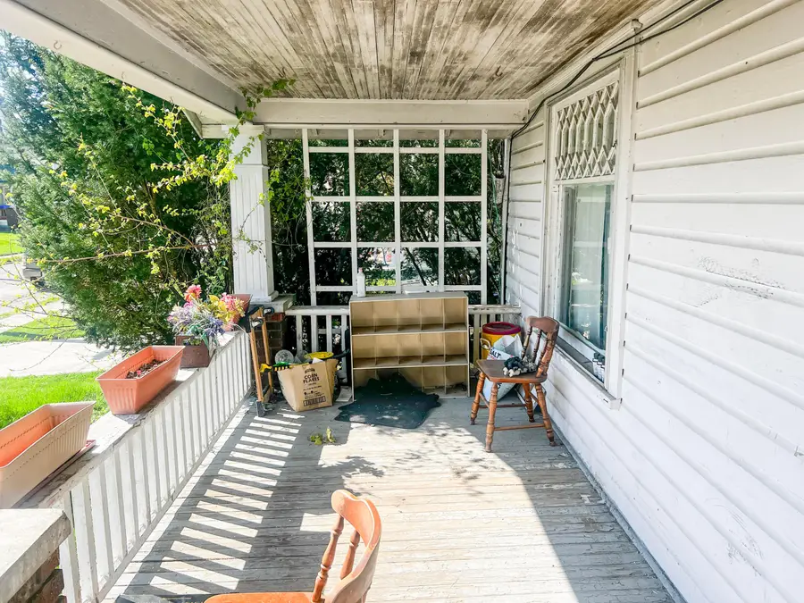 631 Girard Avenue, Marion, OH 43302 - #3