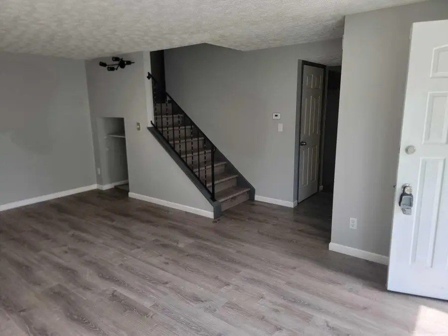3810 Charbonnett Court, Columbus, OH 43232 - #2