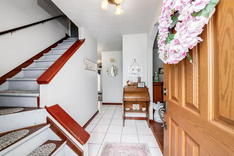 963 Hunt Valley Drive, Reynoldsburg, OH 43068 - #2