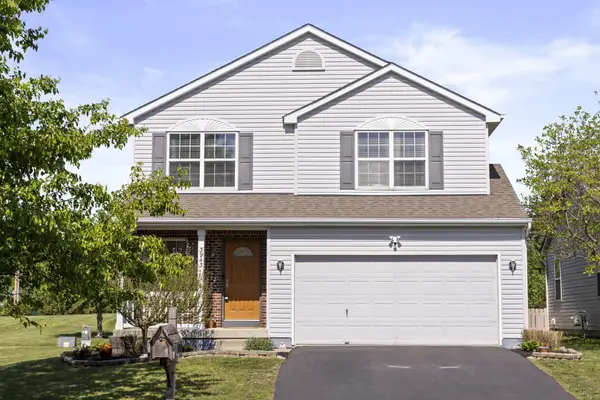 3943 Sugarbark Drive, Canal Winchester, OH 43110