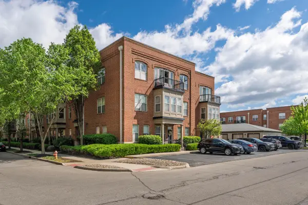 936 Perry Place, Columbus, OH 43215