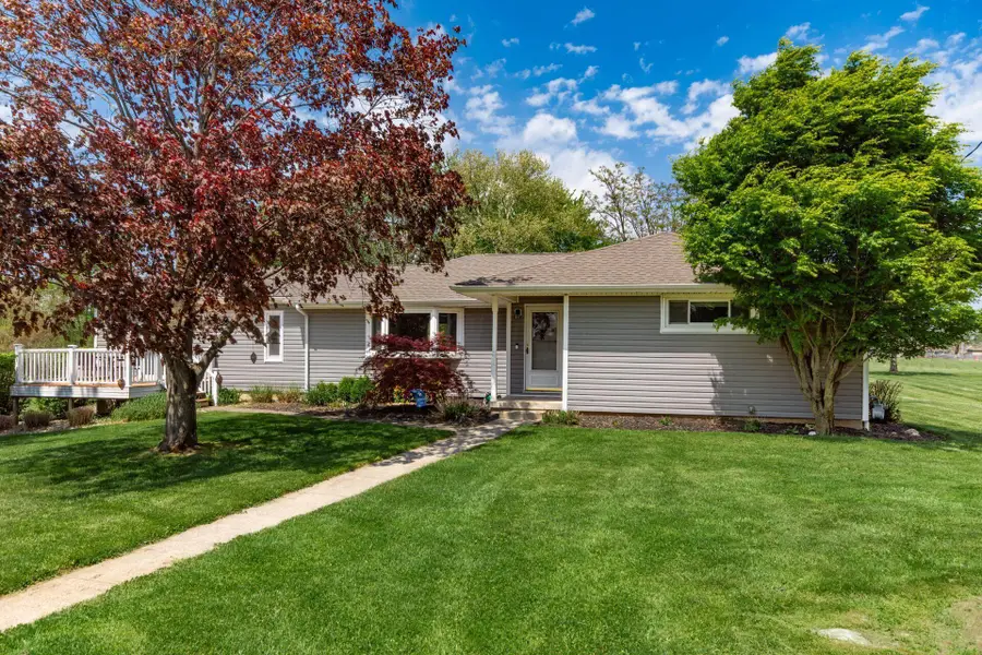 1812 Zuber Road, Grove City, OH 43123 - #2