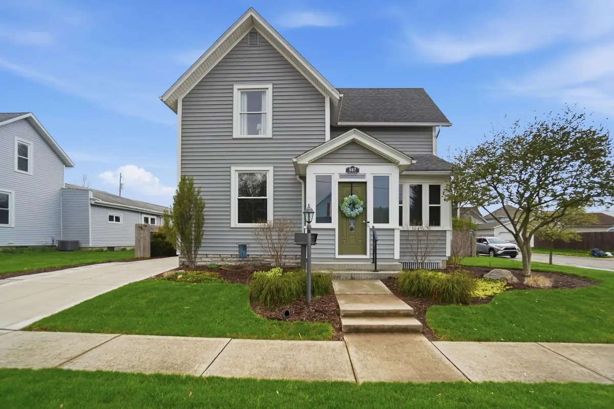 427 W Charles Street, Bucyrus, OH 44820 - #1
