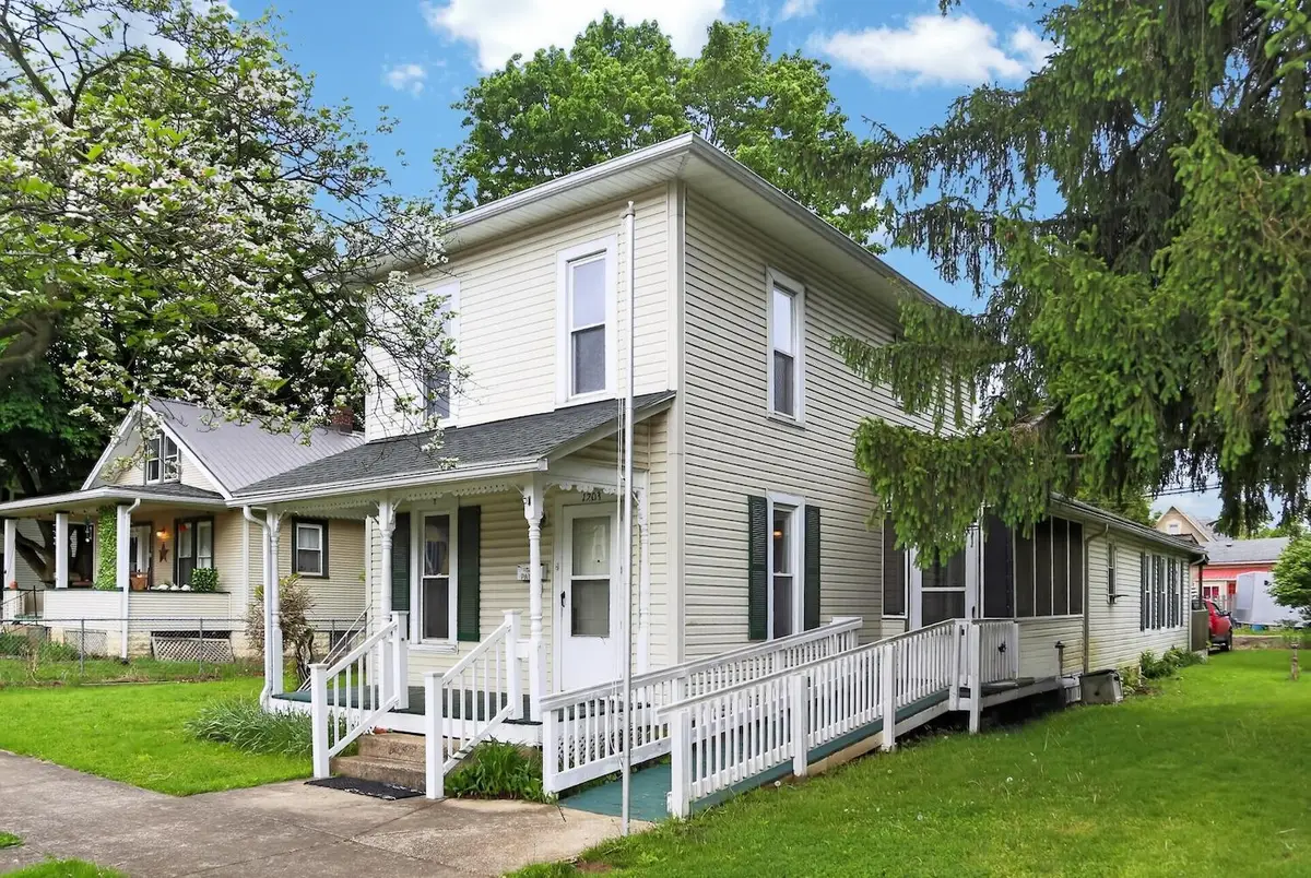 1203 W Vine Street, Mount Vernon, OH 43050 - #1
