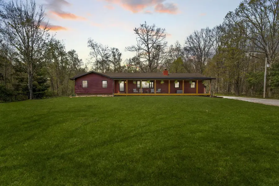 545 N County Line Road, Sunbury, OH 43074 - #2