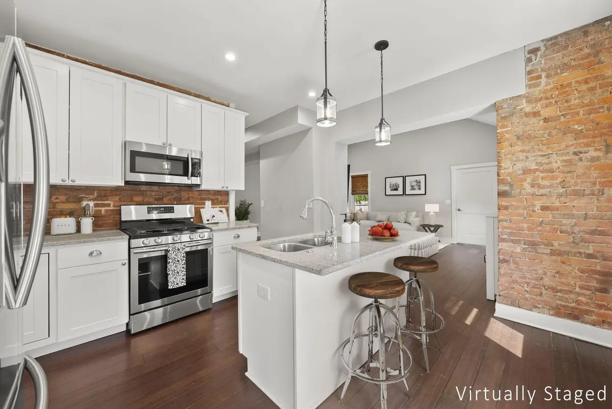 192 E 2nd Avenue, Columbus, OH 43201 - #1