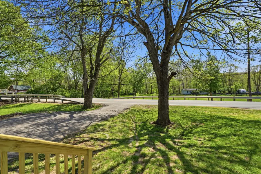 7174 London Groveport Road, Grove City, OH 43123 - #2