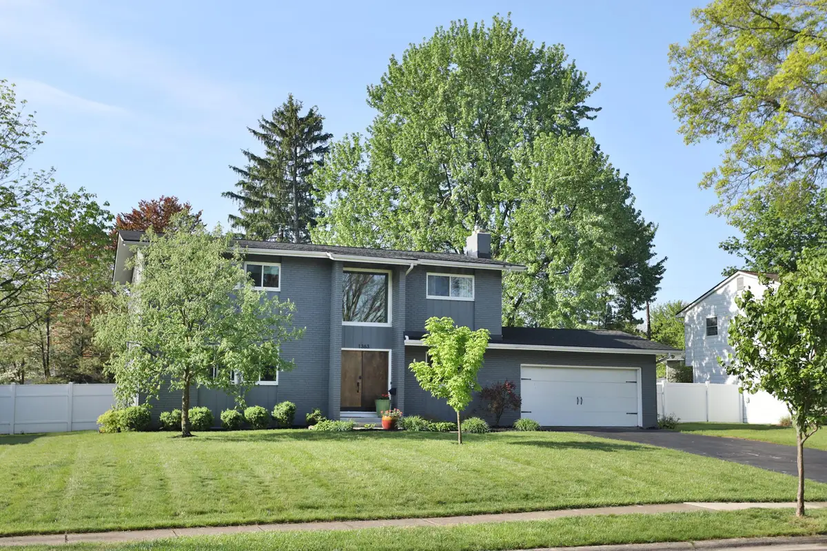 1363 Castleton Road N, Columbus, OH 43220 - #1