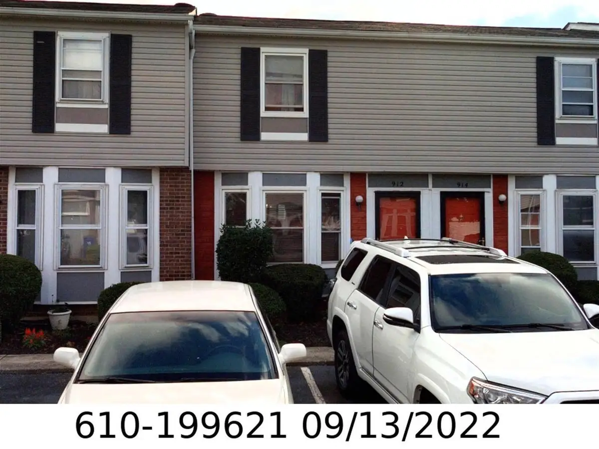 912 Worthington Woods Boulevard, Columbus, OH 43085 - #1