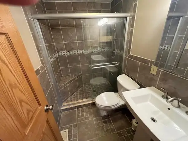 707 Cherry Hollow Road, Columbus, OH 43228