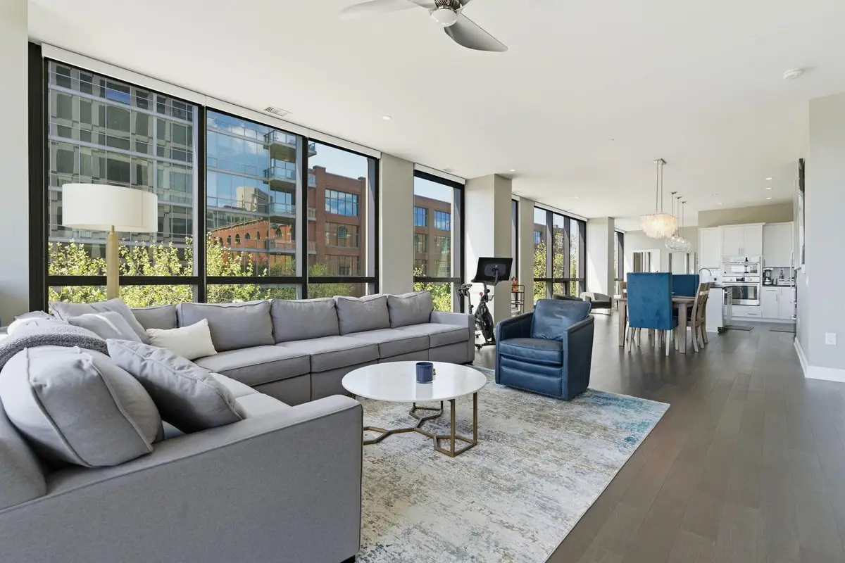 250 W Spring Street, Columbus, OH 43215 - #1