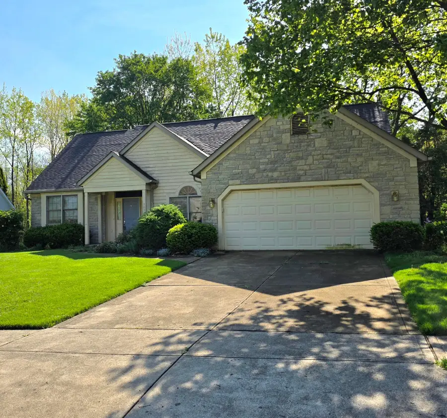 303 Fallriver Drive, Reynoldsburg, OH 43068 - #3