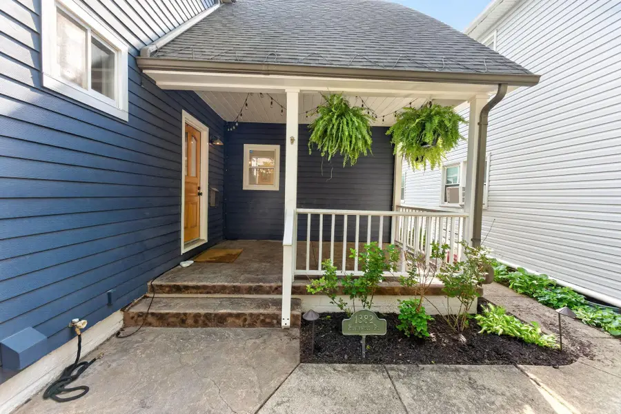 1382 Hollywood Place, Columbus, OH 43212 - #2