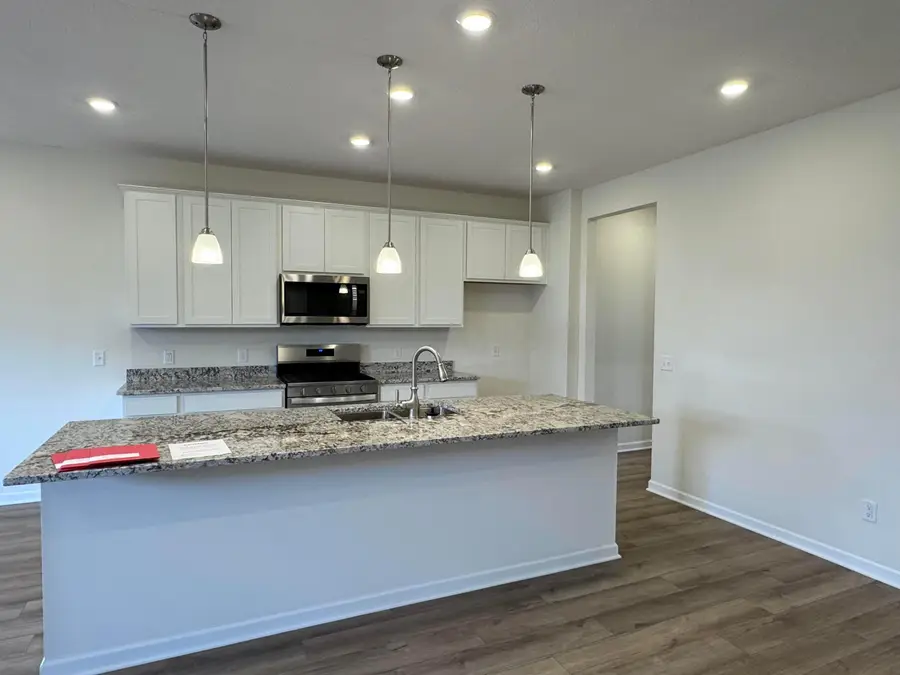 340 Honeysuckle Street, South Bloomfield, OH 43103 - #2