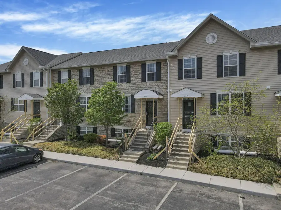 271 Oxford Oak Drive, Blacklick, OH 43004 - #2