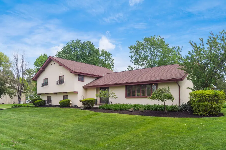 240 Old Trail Drive, Columbus, OH 43213 - #2