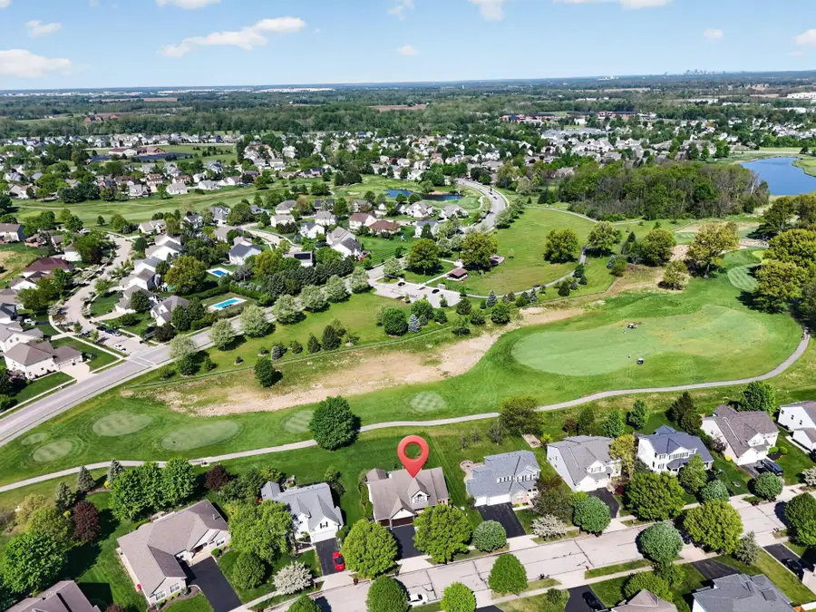 7215 Bromfield Drive, Canal Winchester, OH 43110 - #2