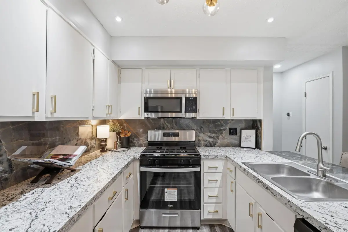 5334 Darlington Road, Columbus, OH 43220 - #1