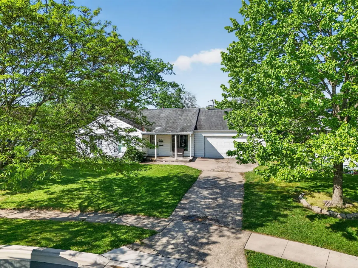 3937 Lexmont Road S, Columbus, OH 43228 - #1