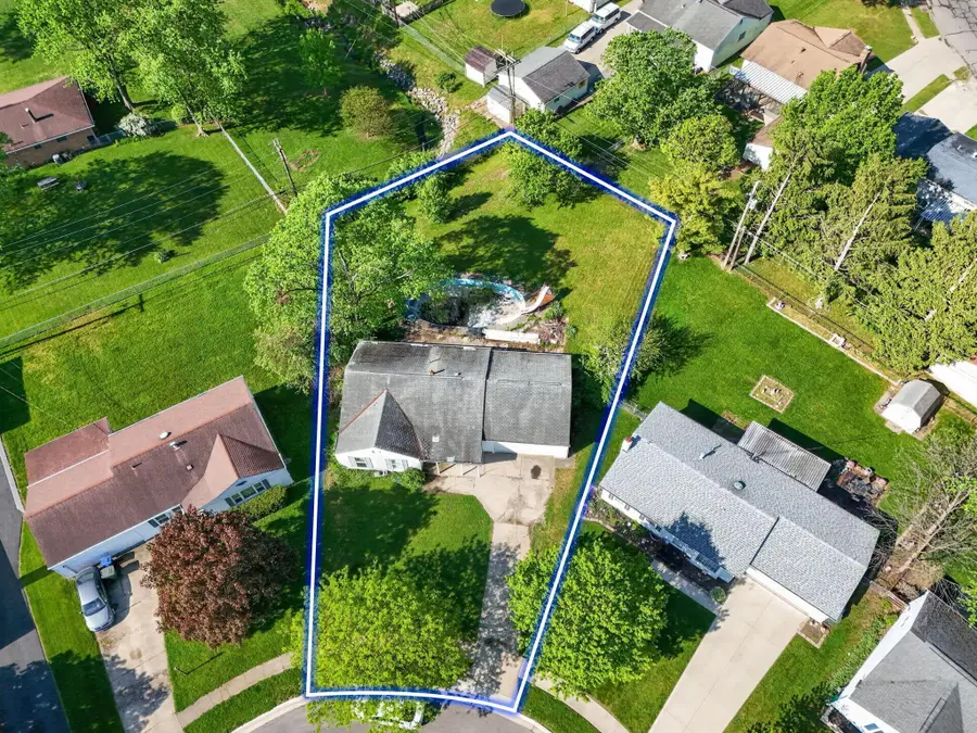 3937 Lexmont Road S, Columbus, OH 43228 - #2