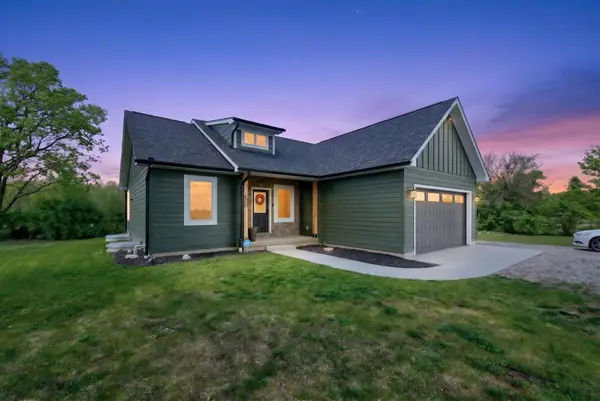 1705 Horseshoe Road, Delaware, OH 43015