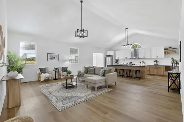 18235 State Route 104, Circleville, OH 43113