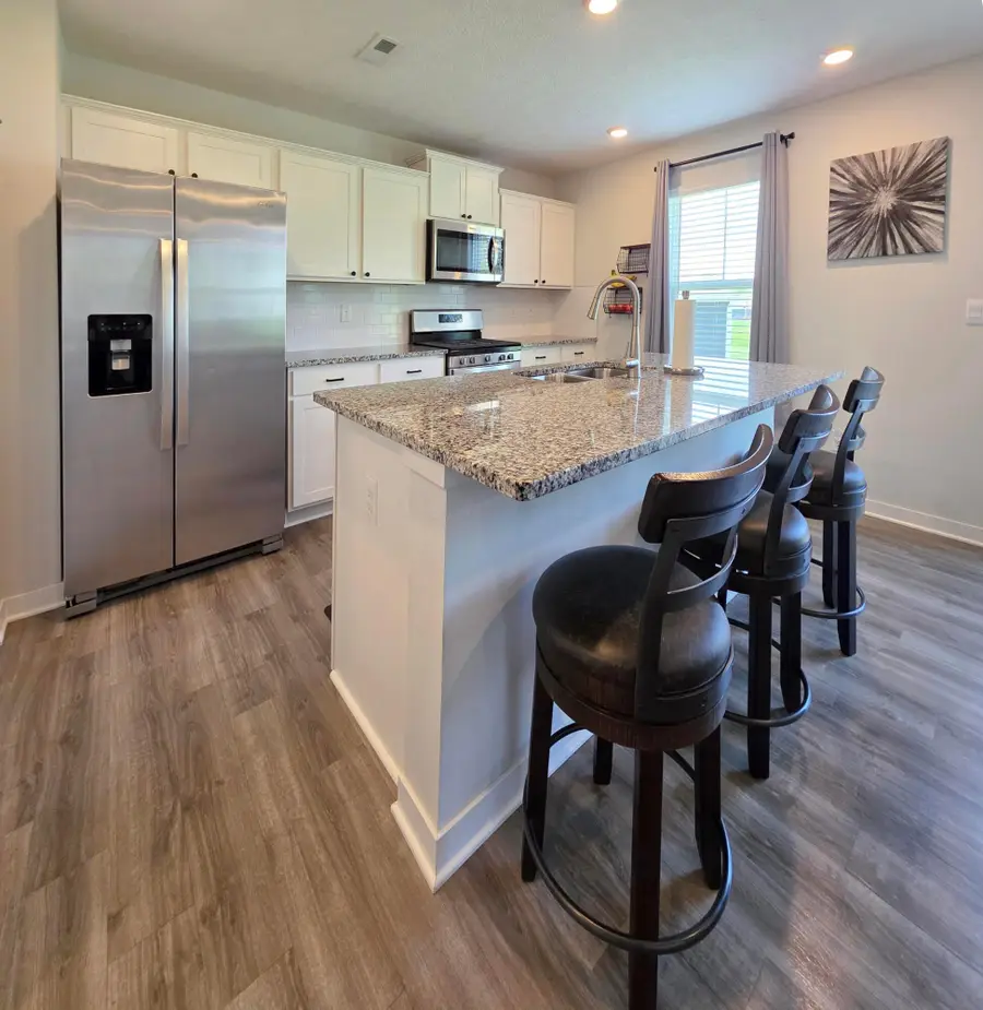 428 Saint James Gate, Newark, OH 43055 - #2