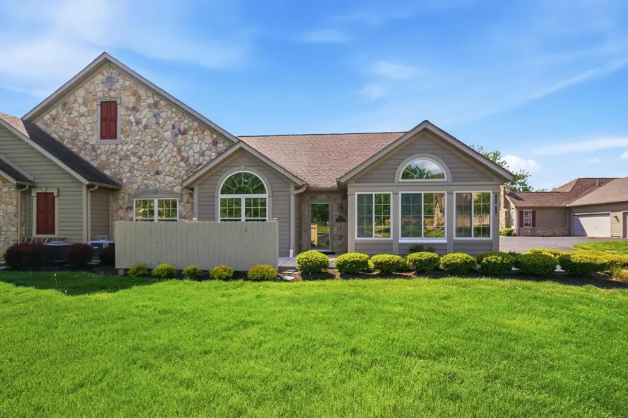 124 Jamie Lynn Circle, Pickerington, OH 43147 - #2