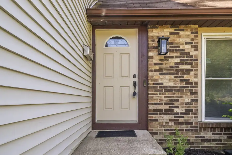 405 Huber Village Boulevard, Westerville, OH 43081 - #2