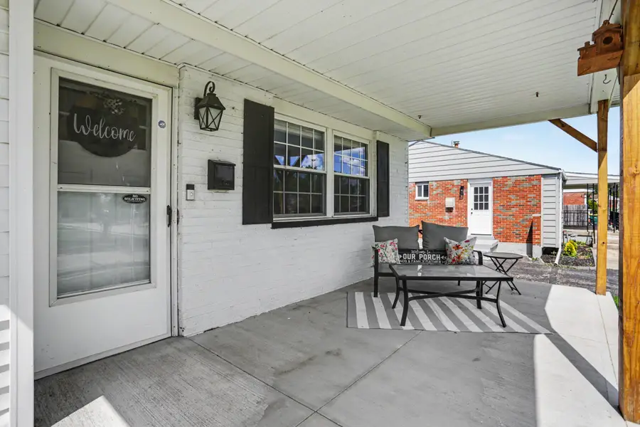 628 Brookdale Drive, West Jefferson, OH 43162 - #3