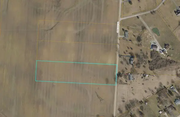 8 Graessle Tract 8 Road, London, OH 43140