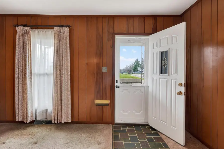1044 Yeoman Street, Washington Court House, OH 43160 - #3