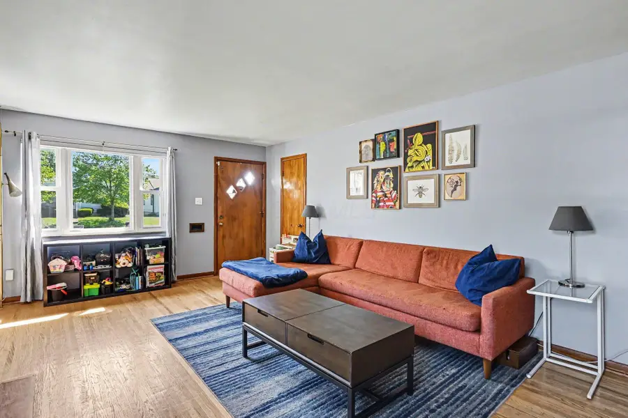 1585 Linwood Avenue, Columbus, OH 43207 - #3