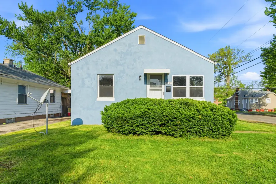 3049 Hiawatha Street, Columbus, OH 43224 - #2