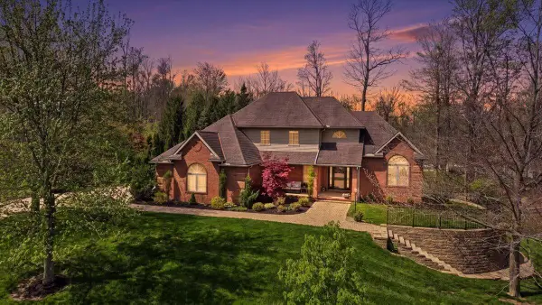 270 Sugar Maple Drive, Mansfield, OH 44903