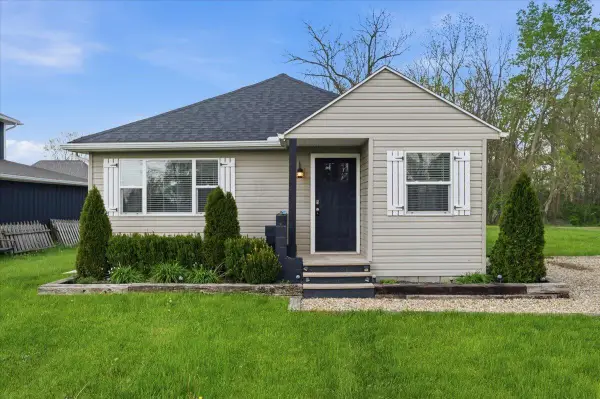 227 Crystal Avenue, Mount Vernon, OH 43050