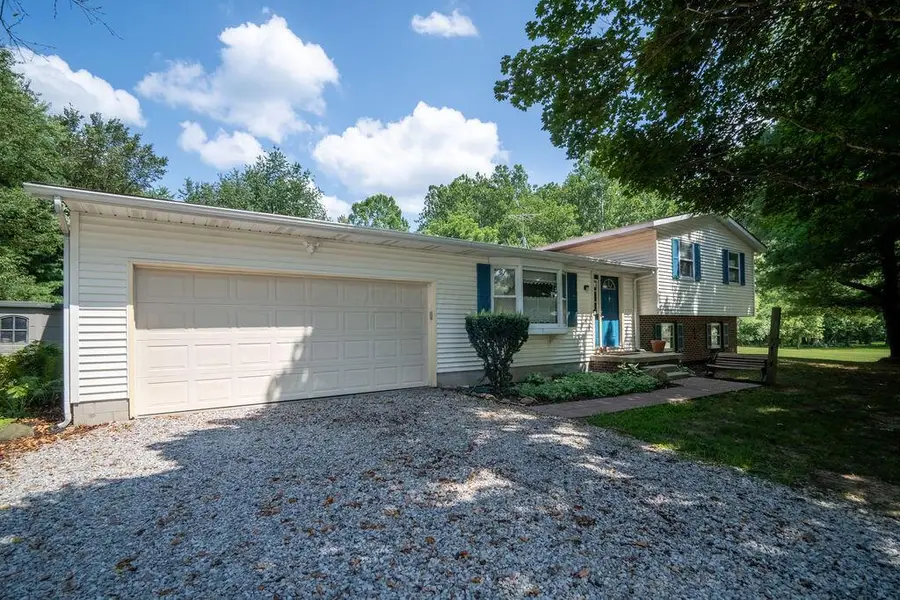 5520 Fredricks Road, Sunbury, OH 43074 - #2